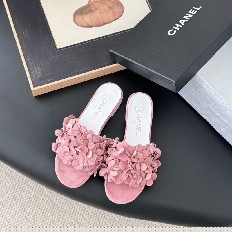 Ch*el slippers